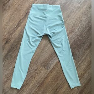 Lululemon Wunder Train Legging